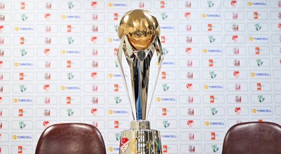 Galatasaray ile Fenerbahçe 399. kez karşı karşıya