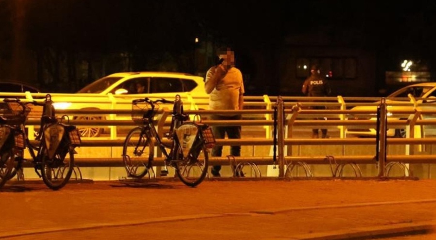 Husumetlisini yaralayıp kaçtı sonra kafasına silah dayadı