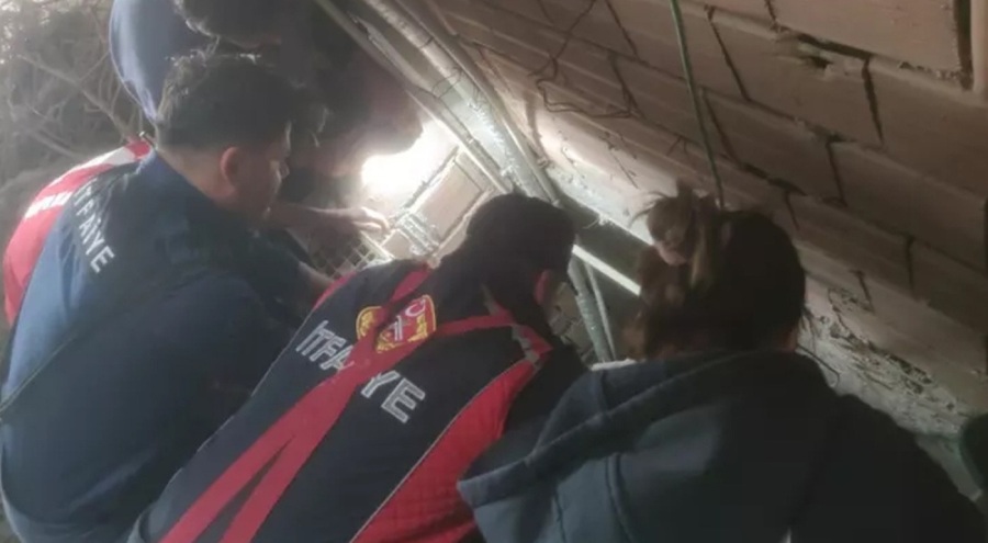 Havalandırma boşluğuna düşen kadın hayatını kaybetti