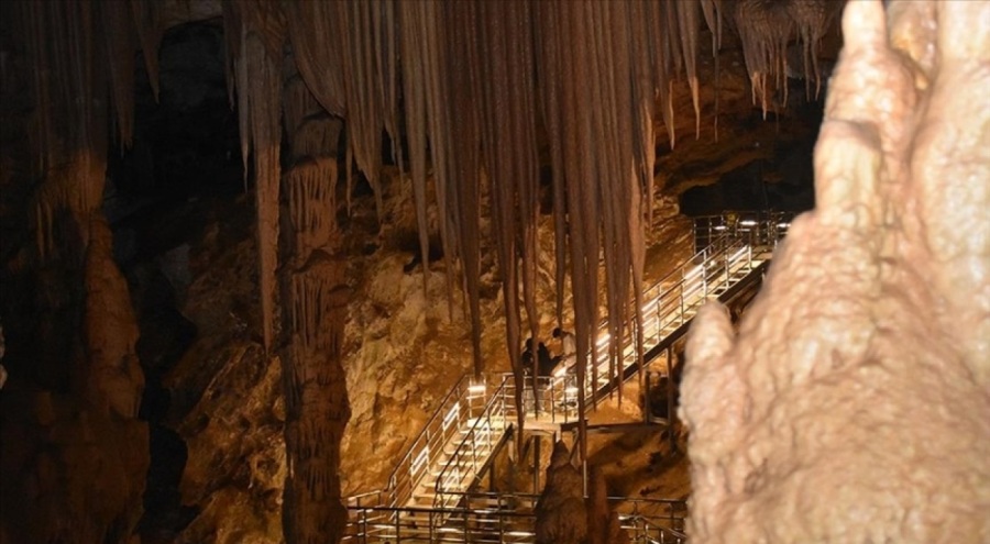 Karaca Mağarası'nda yeni turizm sezonu başladı