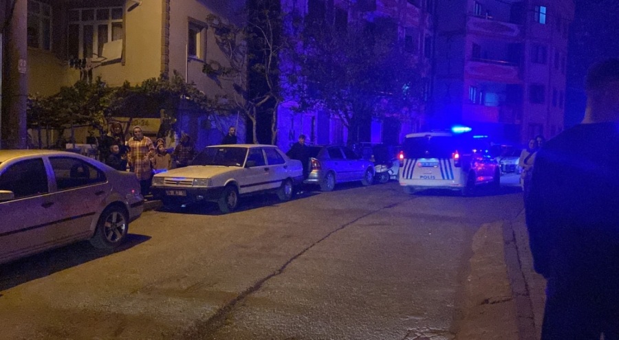 Ocakta unutulan yemekten çıkan yangın korkuttu