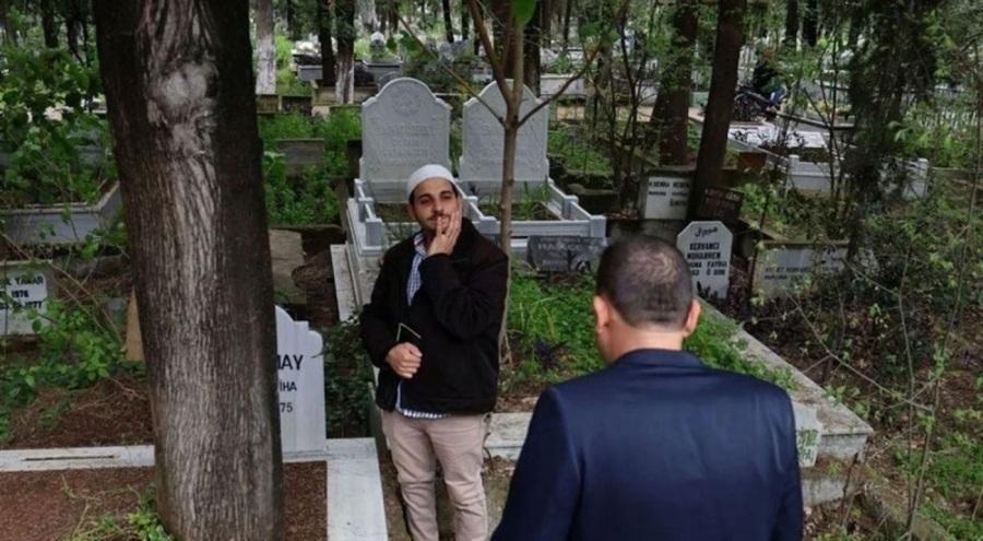 Mezarlıkta 'sahte hoca' denetimi
