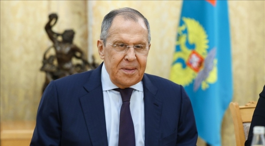 Rusya Dışişleri Bakanı, Çin'i ziyaretinde destek mesajlarıyla karşılandı