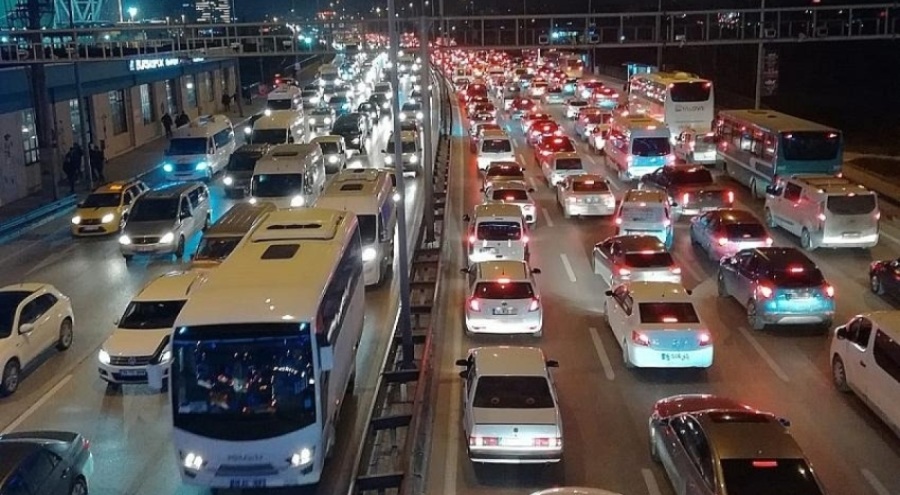 Bursa'da trafiğe bayram dönüşü tedbiri
