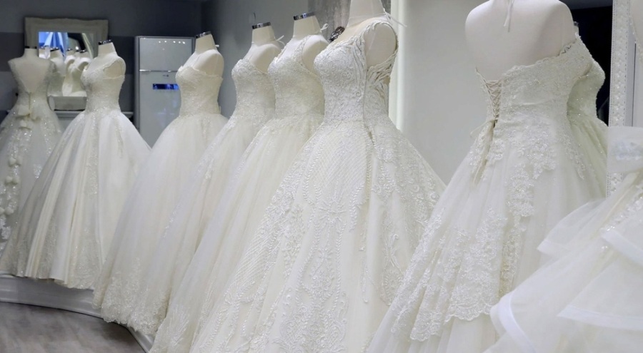 Gelinlikte yeni sezon fiyatları açıklandı