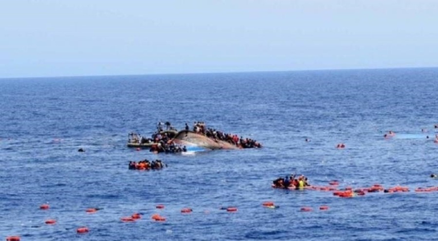 Akdeniz'de göçmen teknesi battı! Çok sayıda ölü