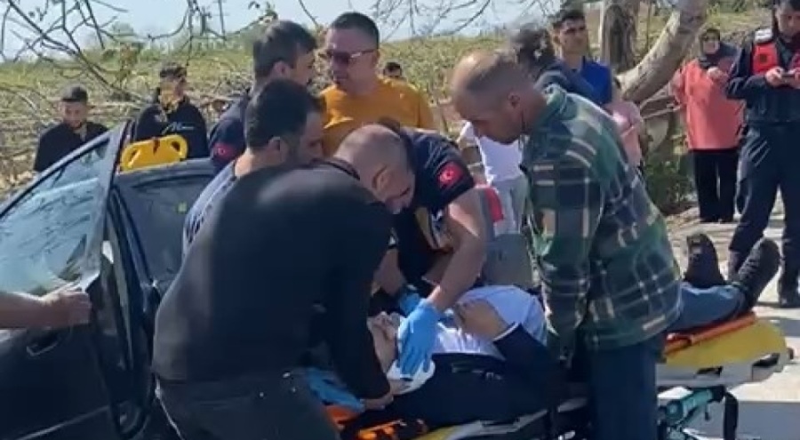 Bursa'da otomobil sulama kanalına düştü!