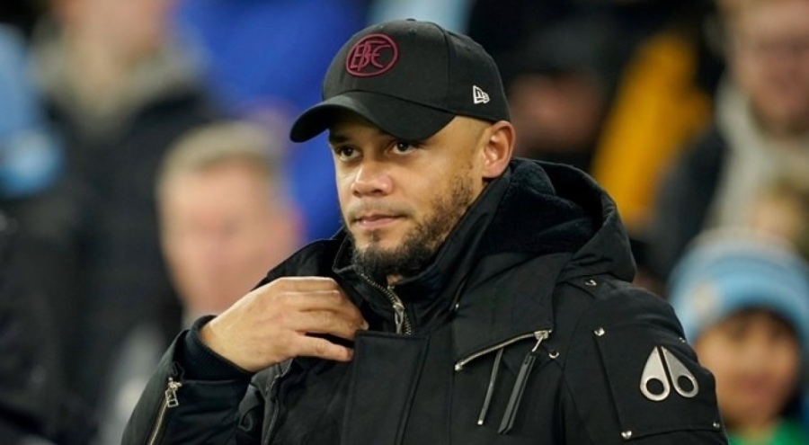 Burnley teknik direktörüne 2 maç ceza