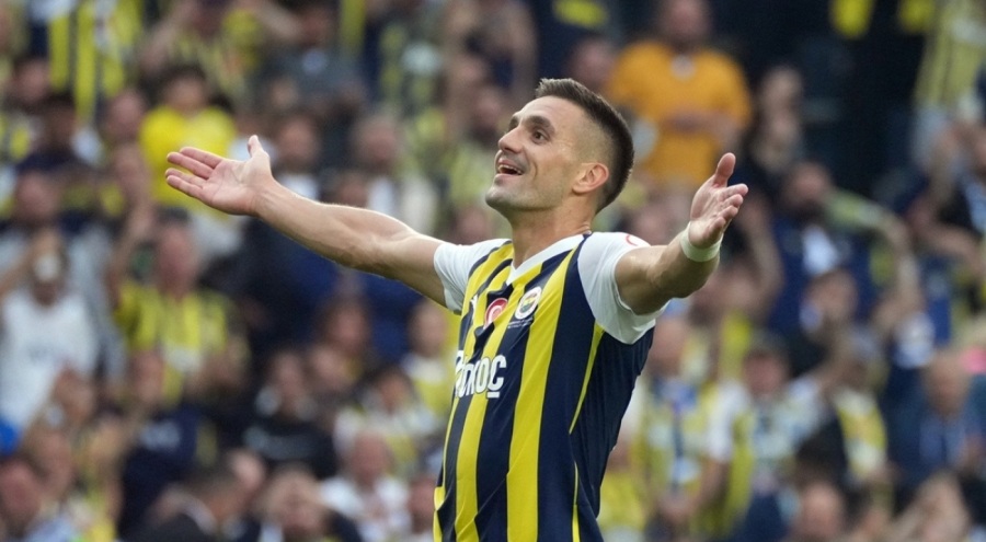 Tadic gol sayısını 15'e çıkardı