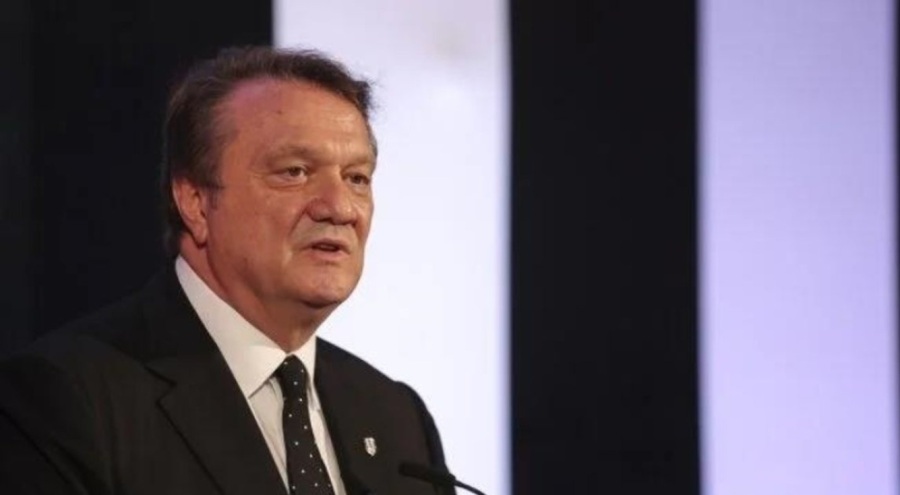 TFF'nin yabancı VAR kararına Hasan Arat'tan ilk yorum!