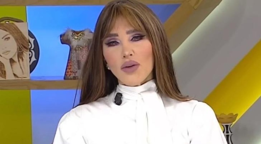Seren Serengil denizde poz verdi!