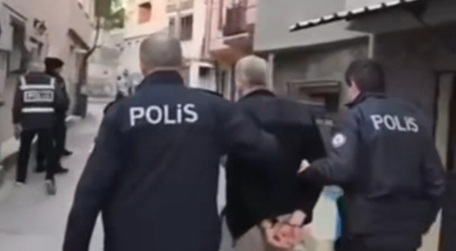 Aranan şahıslara Çember-17 operasyonu: 2 bin 756 firari yakalandı