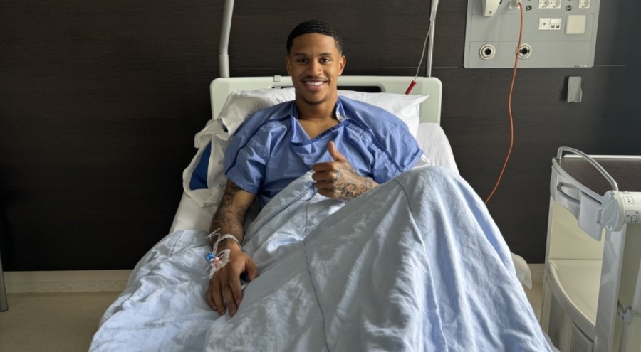 Fenerbahçe'de Jayden Oosterwolde ameliyat oldu