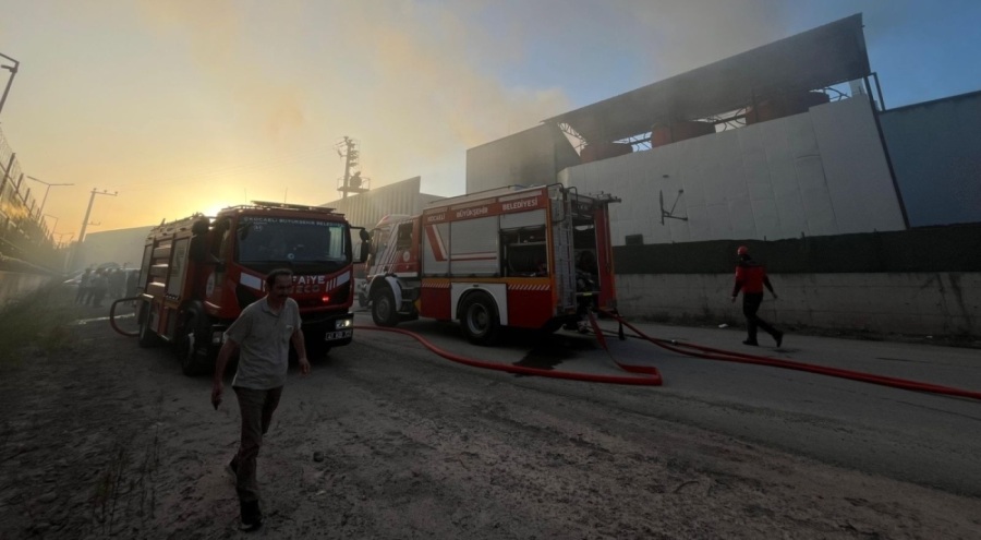 Madeni yağ fabrikasında korkutan yangın