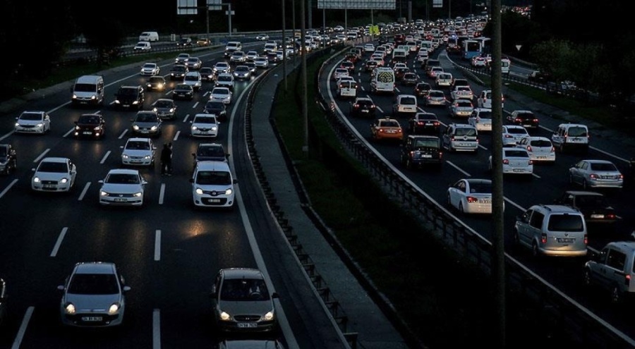 Tatilciler dönüş yolunda