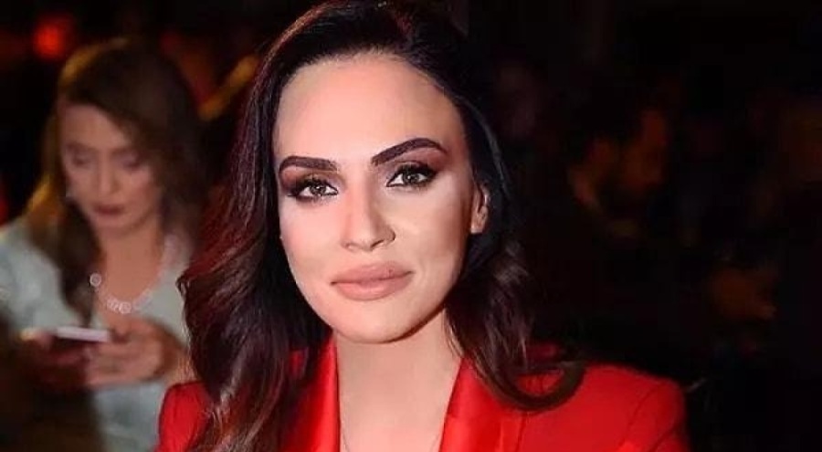 Buket Aydın o yorumu görünce deliye döndü