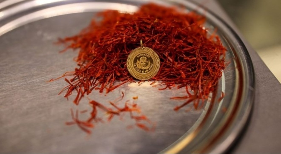 Safran altın ile yarışıyor! Kilosu 600 bin lira