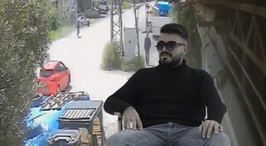 Bisikletliye çarpmamak için manevra yapan sürücü yayaya çarptı!