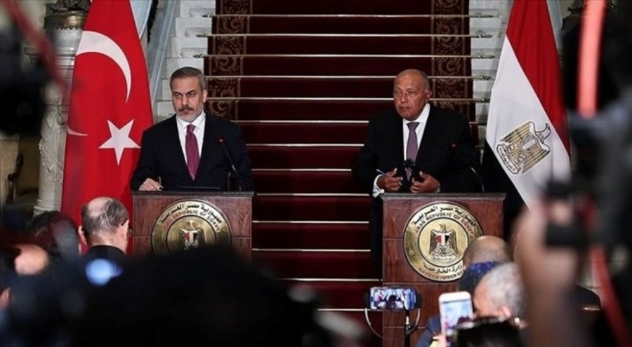 Mısır Dışişleri Bakanı Şukri geliyor