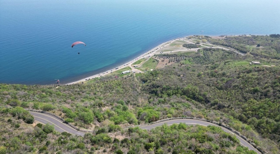 Bayramda adrenalin tutkunları Uçmakdere'ye akın etti