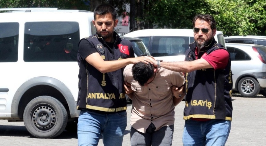 1 kişiyi öldürüp 1 kişiyi yaralayan zanlı tutuklandı