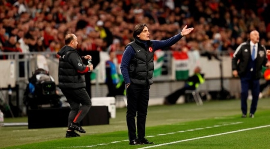 Montella: Tüm takımın onu desteklemesi lazım