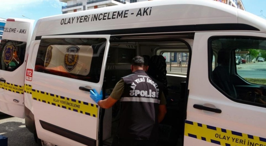 Yalnız yaşayan kişi banyoda ölü bulundu