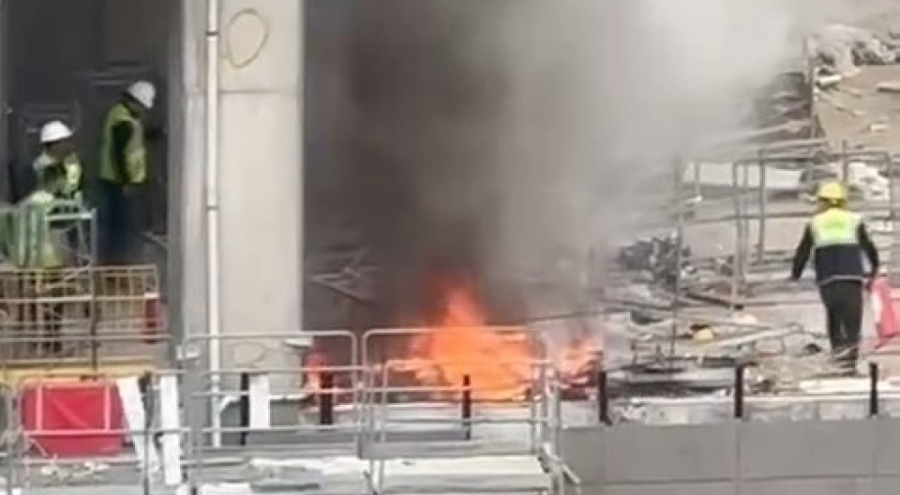 Rezidans inşaatında çıkan yangın korkuttu