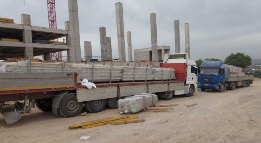 1 ton demirin altında kalarak can verdi