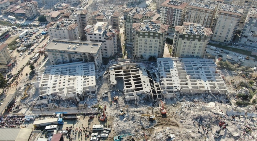 Bine yakın insana mezar olmuştu: Rönesans Rezidans davasının ilk duruşması başladı