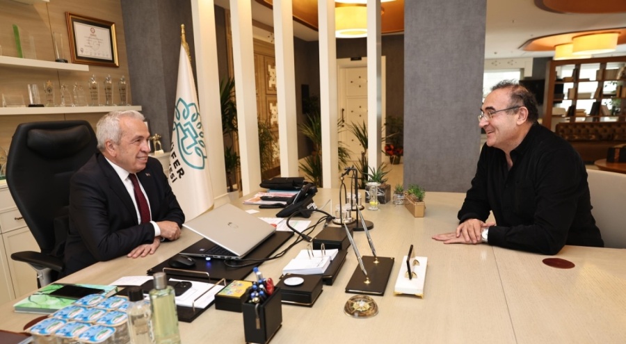 Nilüfer'de açılacak Eczacılık Kültürü Müzesi için Sunay Akın, Nilüfer Belediye Başkanı Özdemir'i ziyaret etti
