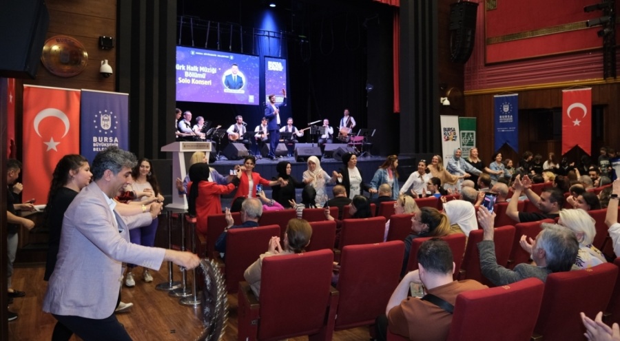 Bursa'da Nisan ayı solo konseri yapıldı
