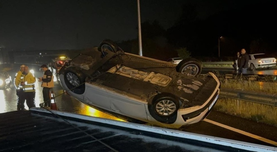 Kiralık araçlar çarpıştı: Burnu bile kanamadan kurtuldu