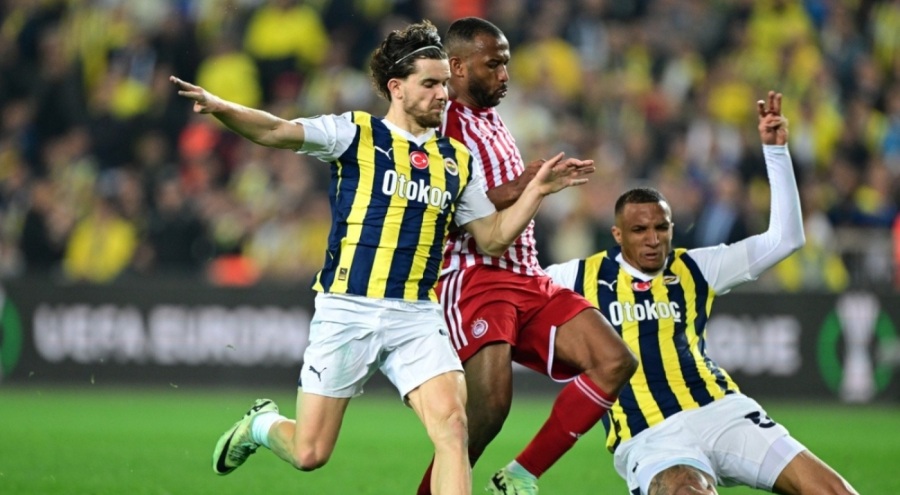 Ferdi Kadıoğlu: ''Kulübümle gurur duyuyorum''