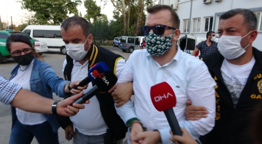 Bursa'da silah ve mermi gösterip şantajla para aldığı iddia edilen gazeteciye 7 yıl 6 ay hapis!