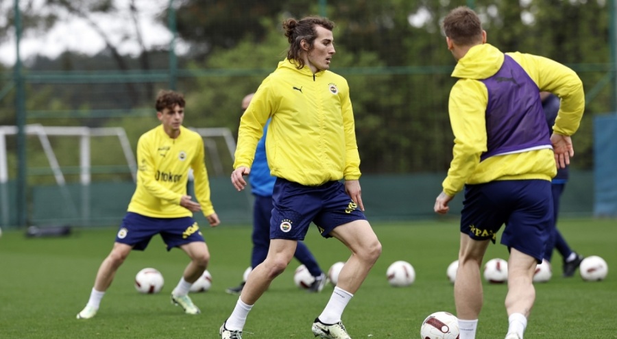 Fenerbahçe'de Sivasspor maçına hazırlıklar başladı