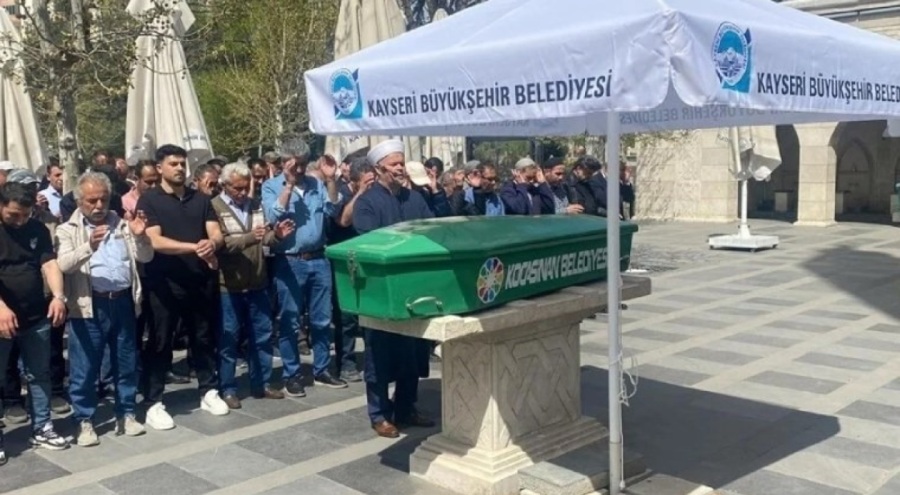 Toz haline getirip içtiği granit taşı nedeniyle öldü!