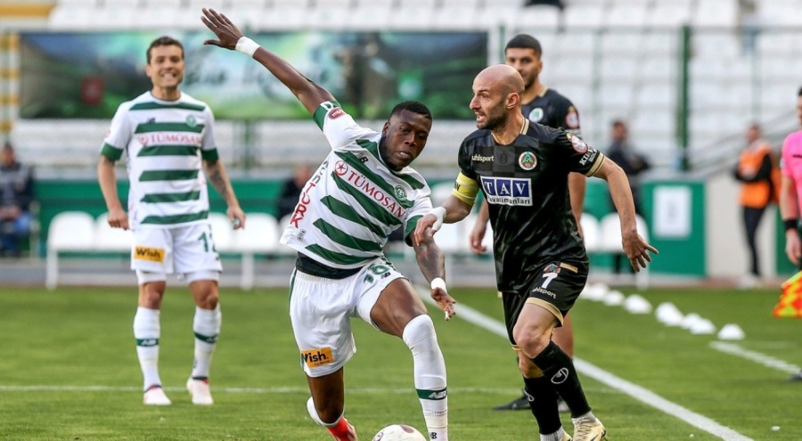 Alanyaspor,  Konyaspor'u  mağlup etti