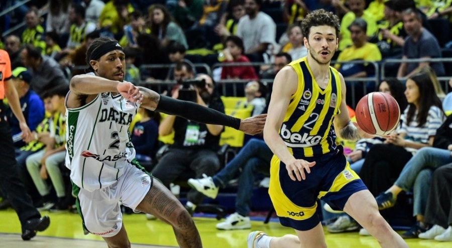 Fenerbahçe Beko, Darüşşafaka Lassa'yı yendi!