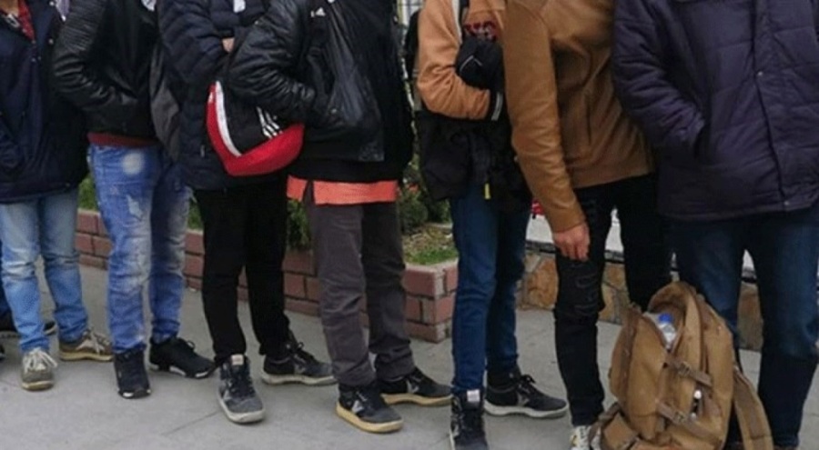 Edirne'de 13 kaçak göçmen yakalandı