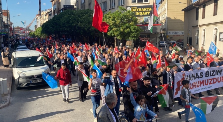 İnegöl'de Gazze yürüyüşü