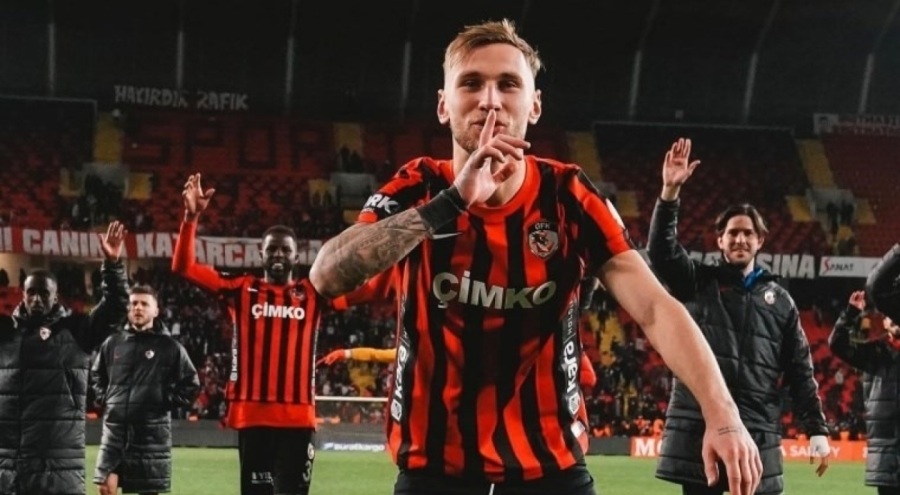 Trabzonspor yeni sezonun ilk transferini gerçekleştirdi