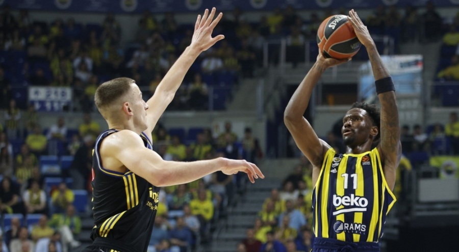 Fenerbahçe Beko, EuroLeague'de dörtlü finale kalmak için oynayacak