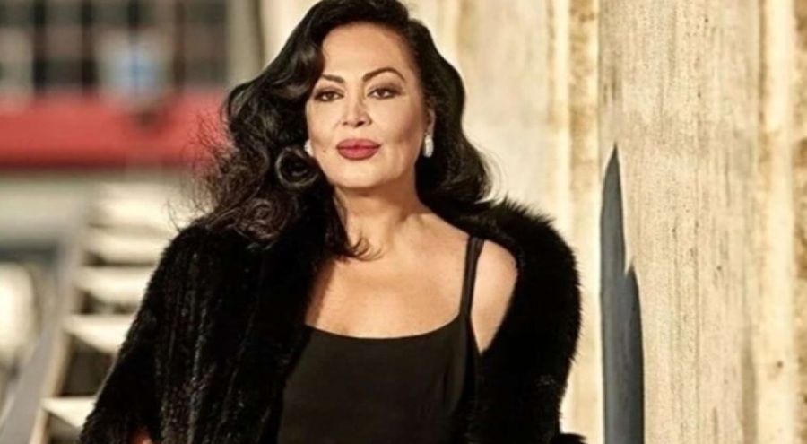 Türkan Şoray Adanalılarla buluştu, 'Aman Adanalı' türküsünü söyledi