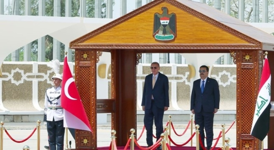 13 yıl sonra ilk resmi ziyaret! Cumhurbaşkanı Erdoğan, Irak'ta