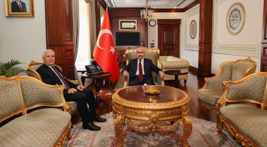 Başkan Bozbey, ilk resmi ziyaretini Bursa Valisi Demirtaş'a yaptı