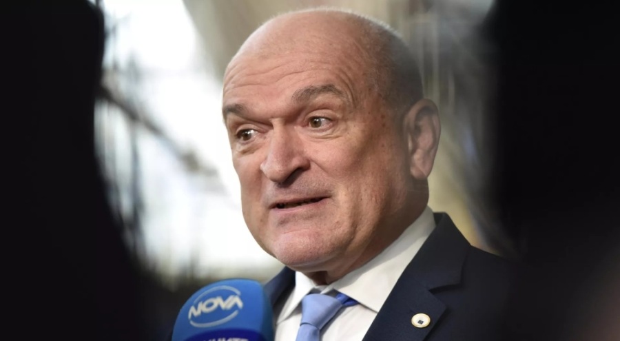 Bulgaristan Başbakanı Glavçev, dışişleri bakanlığı da yapacak