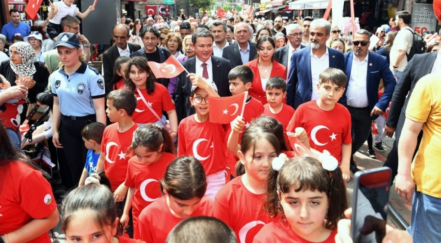 Osmangazi'de 23 Nisan doyasıya kutlandı