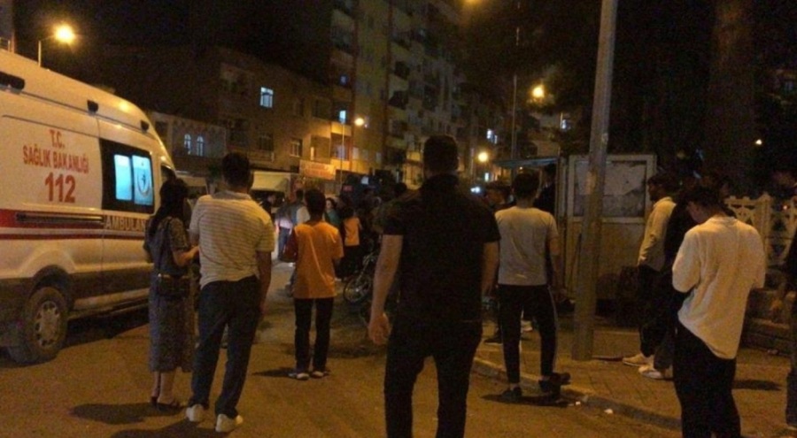 İki grup arasında kavga çıktı!