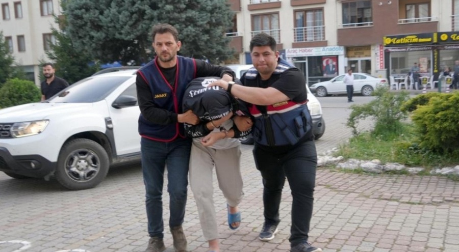 Kastamonu'da öldürülen ticari taksi şoförünün katili tutuklandı